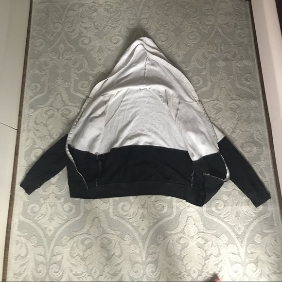 Pink jacket - Picture 2 of 3